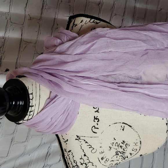 Nordstrom Light Purple/Lilac Lightweight Scarf NWT - Picture 2 of 5